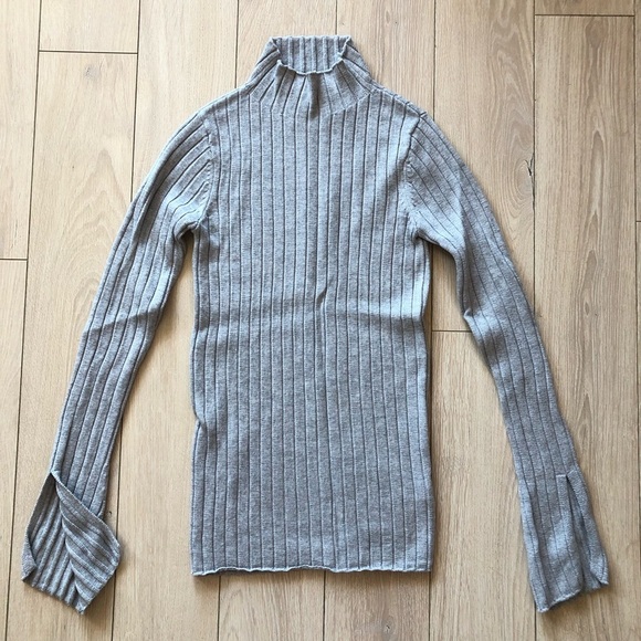 Aritzia Wilfred Merino Wool Bloy Sweater in Light Grey Size XXS - Picture 2 of 12